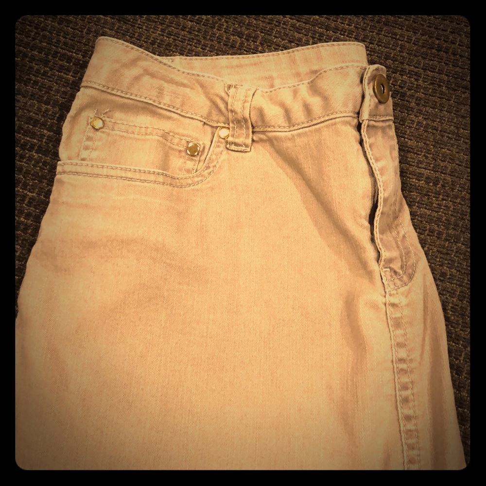 Modest skirt!